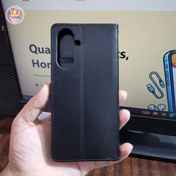samsung-galaxy-a17-leather-flip-cover-and-case-friend-store (3) Samsung Galaxy A17 Leather Case
